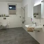 Dorfstrasse 32a - Individuelle Fuer Bis Zu 13 Personen Venkovský dům