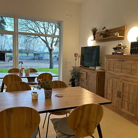 منزل ريفي Dorfstrasse 32A - Individuelle Unterkunft Fuer Bis Zu 13 Personen *