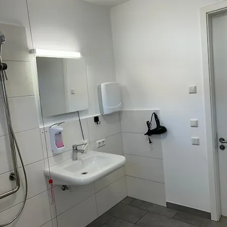 Dorfstrasse 32a - Individuelle Gospodarstwo wiejskie