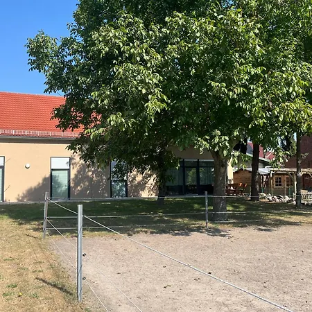 Country house Dorfstrasse 32a - Individuelle Bensdorf