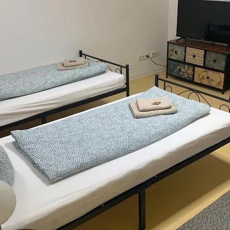 Dorfstrasse 32a - Sieben Ruhige *