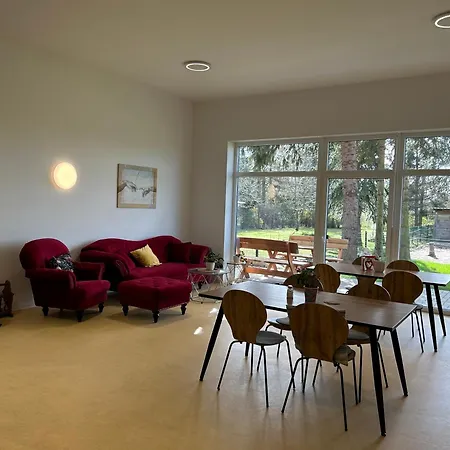 Dorfstrasse 32A - Individuelle Unterkunft Fuer Bis Zu 13 Personen * Bensdorf