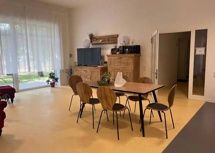 منزل ريفي Dorfstrasse 32A - Individuelle Unterkunft Fuer Bis Zu 13 Personen Bensdorf