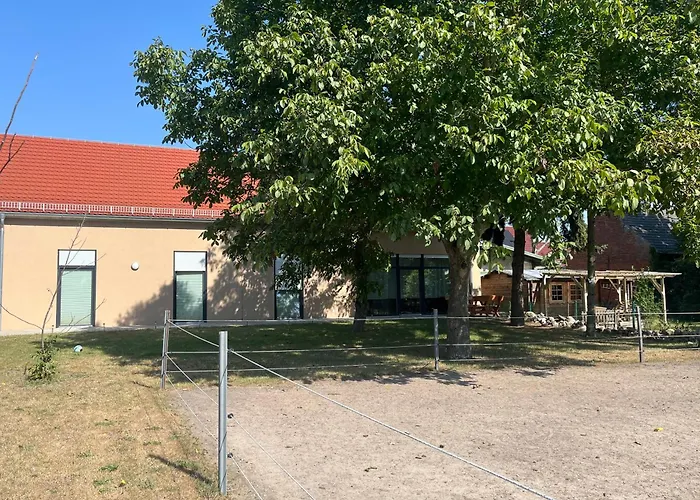 منزل ريفي Dorfstrasse 32A - Individuelle Unterkunft Fuer Bis Zu 13 Personen Bensdorf