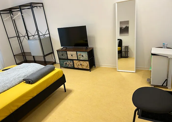 Dorfstrasse 32A - Individuelle Unterkunft Fuer Bis Zu 13 Personen *