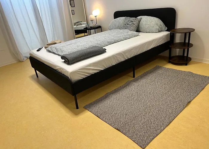 Dorfstrasse 32A - Individuelle Unterkunft Fuer Bis Zu 13 Personen منزل ريفي *