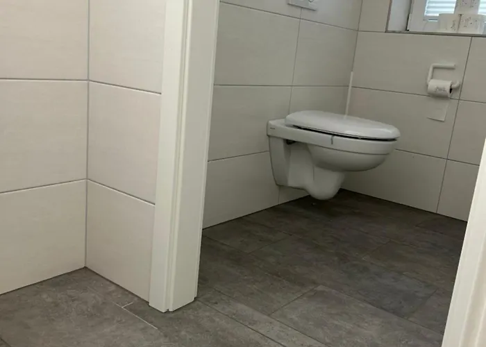 منزل ريفي Dorfstrasse 32A - Individuelle Unterkunft Fuer Bis Zu 13 Personen Bensdorf