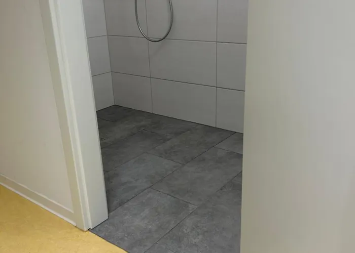 Dorfstrasse 32A - Individuelle Unterkunft Fuer Bis Zu 13 Personen منزل ريفي