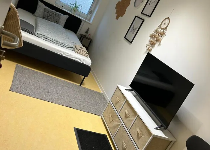 منزل ريفي Dorfstrasse 32A - Individuelle Unterkunft Fuer Bis Zu 13 Personen Bensdorf