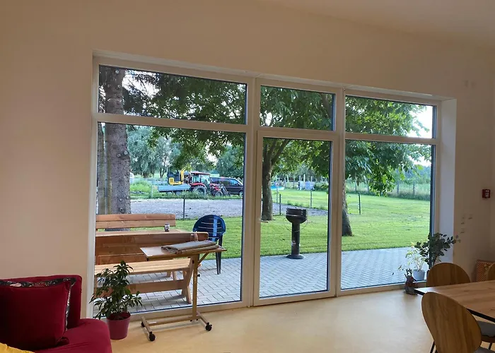 منزل ريفي Dorfstrasse 32A - Individuelle Unterkunft Fuer Bis Zu 13 Personen Bensdorf